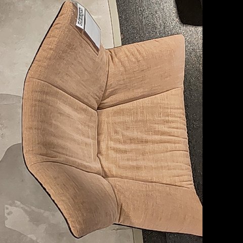 Image 1 of ETICHETTA poltrona Gustav vandenberg