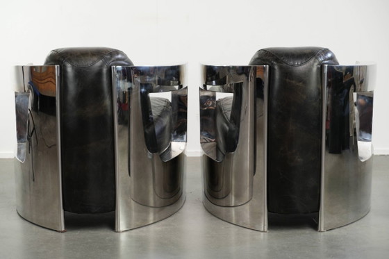Industrial set of two black cowhide Aviator design armchairs with aluminium and rivets – Leather (photo 3 of 14)