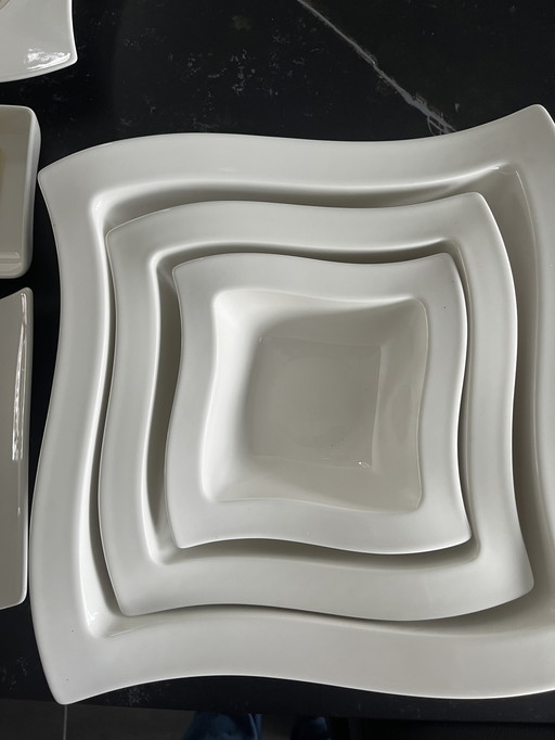 The Wave tableware