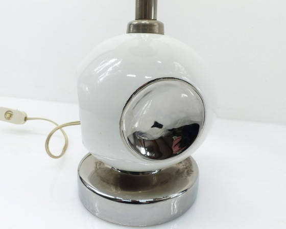 Base lampada Space Age in ceramica bianca e cromo - 1970 – Lampade da tavolo (photo 4 of 7)