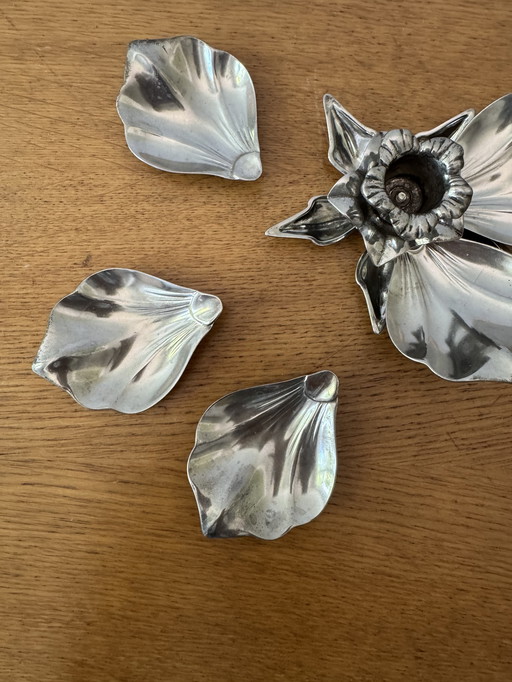Candleholder ashtray flower silver plated metal