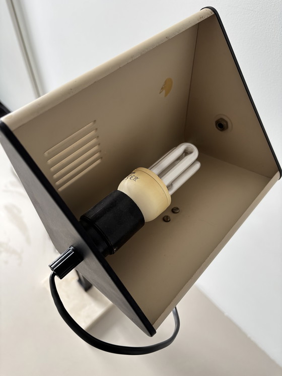 Image 1 of Lámpara de mesa industrial francesa estilo Jean Prouvé con base de mármol, años 70