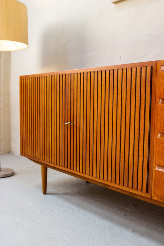 Image 1 of Credenza/cassettiera vintage in teak, stile danese di metà secolo, anni '60.