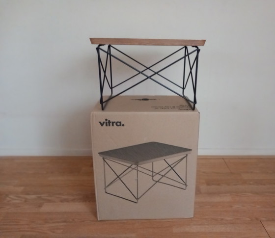 Image 1 of Vitra Ltr Gold