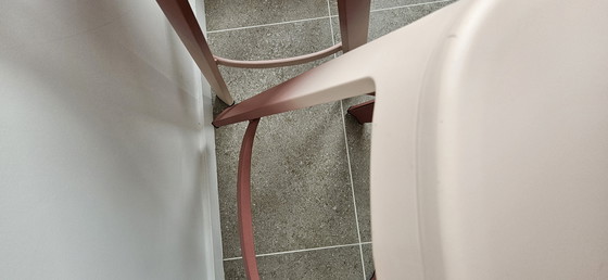 Image 1 of Juego de taburetes de bar de metal rosa