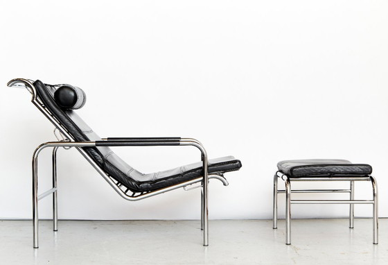 Image 1 of Chaise longue e pouf "Genni" di Gabriele Mucchi per Zanotta