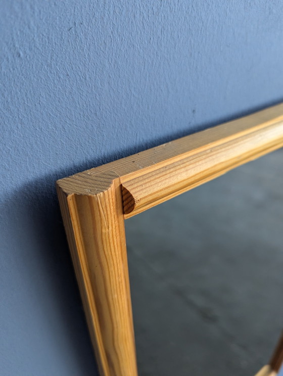Espejo antiguo de madera con marco de pino. – Wood, Glass (photo 5 of 8)