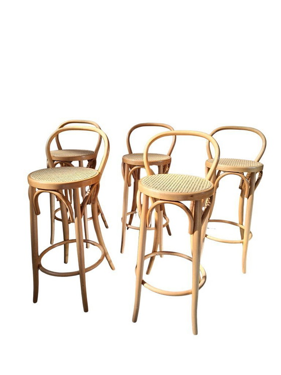 Image 1 of Set di 5 Sgabelli Thonet Style in Legno Curvato e Paglia di Vienna '70