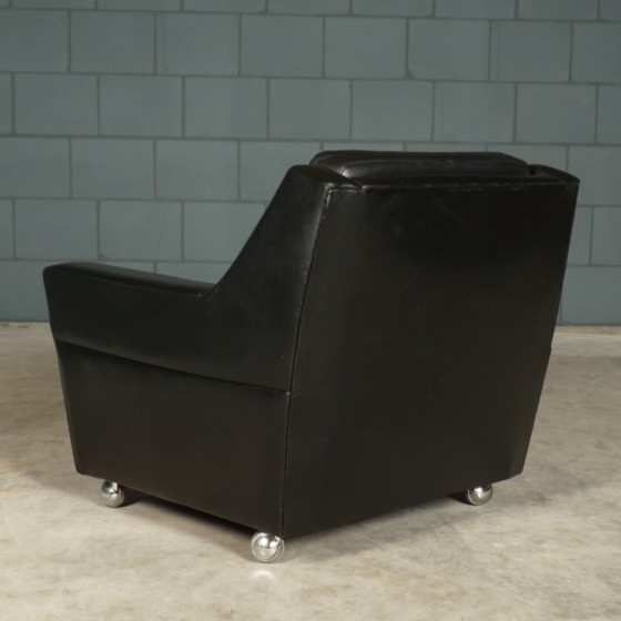 Fauteuil vintage en cuir noir des années 1970 – Leather (photo 6 of 13)