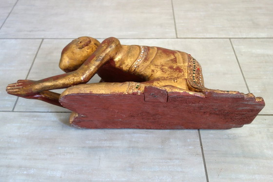 Image 1 of Twee beelden van boeddhistische monniken in gebed, 19e eeuw, Birma