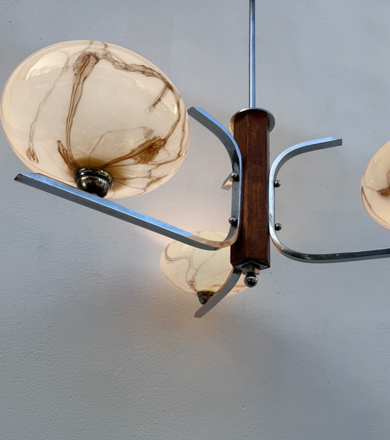 Image 1 of Lampadario Art Déco in cromo e vetro opalino marmorizzato