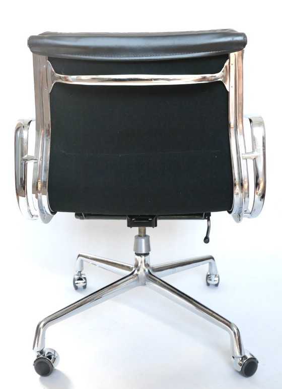 Image 1 of Vintage EA 217 Soft Pad office chair Charles & Ray Eames, Herman Miller