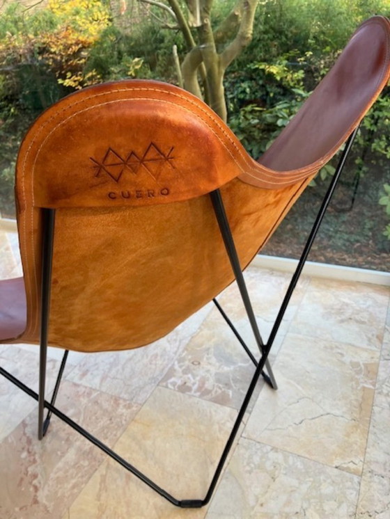 Image 1 of Schmetterlingsstuhl Cuero Mariposa