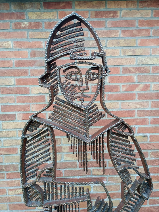 Image 1 of Statua in metallo pubblicitaria del credito comunale del cavaliere