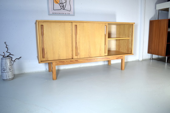 Image 1 of Deens dressoir/commode uit de jaren 70, vintage model.