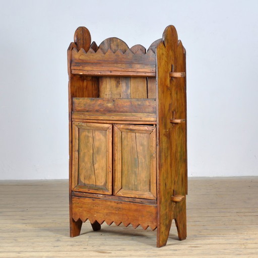 Mueble Wabi Sabi de haya, hacia 1800