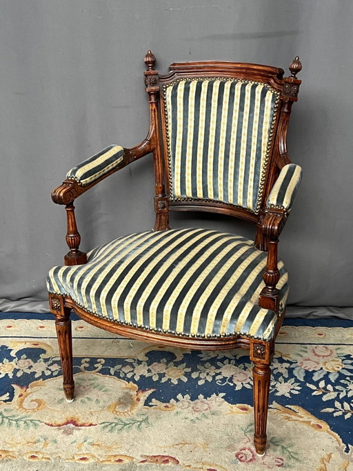 Poltrona antica in stile Luigi XVI. – fauteuils (photo 2 of 5)