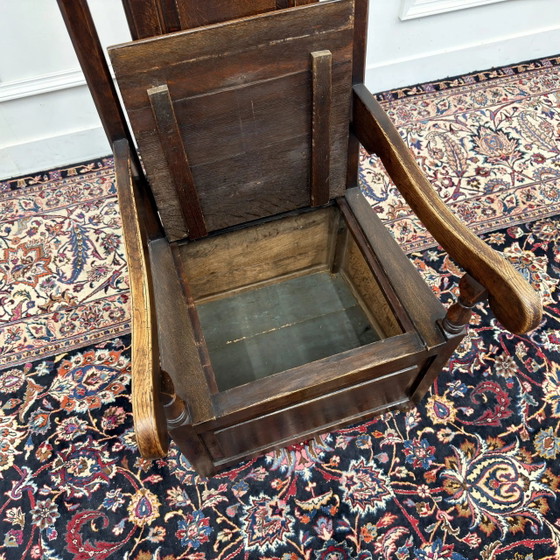 Klassiek Engelse 17e-eeuwse Commode Stoel kopen?, Fauteuils (foto 8 van 9)