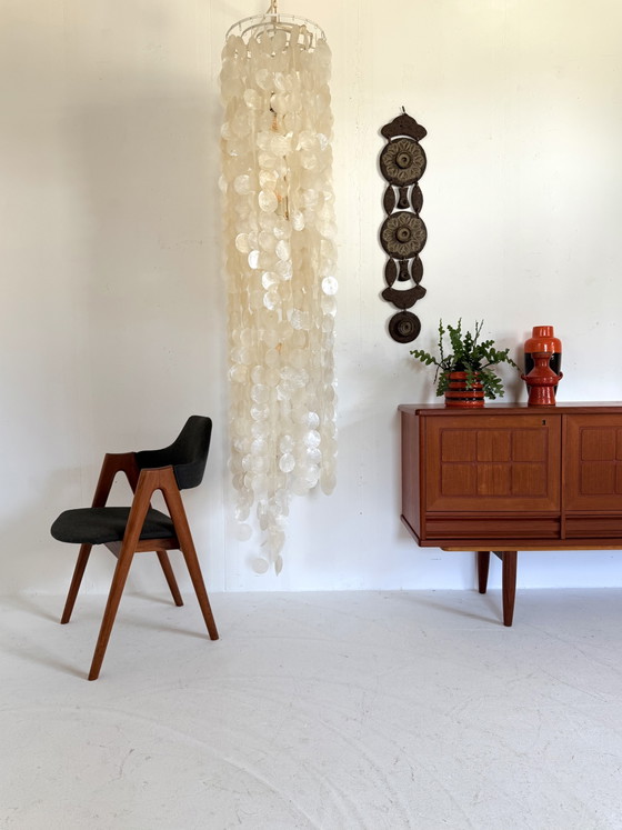 Image 1 of Lampada vintage XXL (200 cm) in conchiglia di capiz, Italia '80