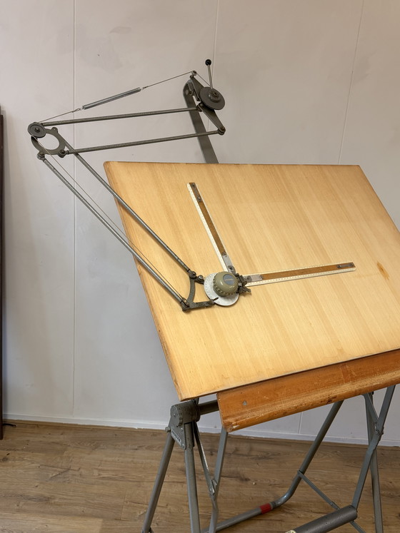 Image 1 of Teken tafel opvouwbaar Nestler