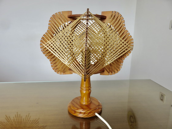 Image 1 of Lámpara escandinava de alambre y madera de los años 60 y 70