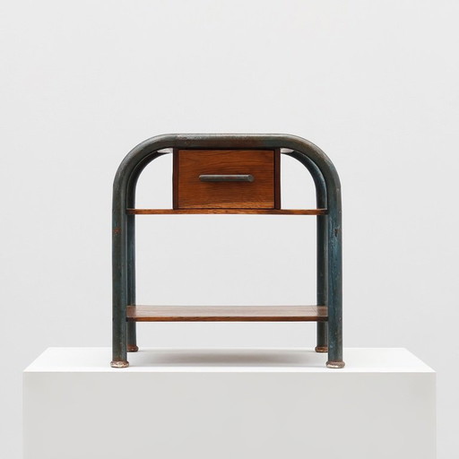 Tavolino o comodino industriale in stile Bauhaus, Belgio 1910 ca.