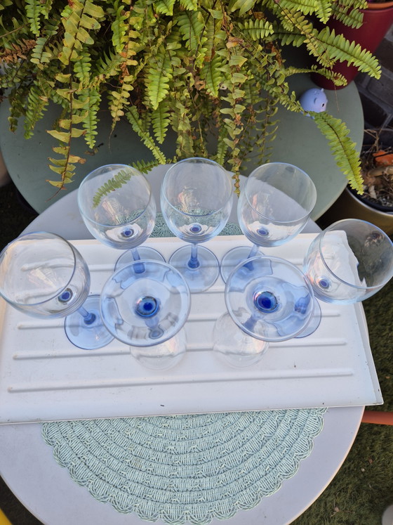 Vintage Luminarc Azur Wine Glasses, Set of 7 – Original Box – Made in France (blue stem) – Glass & Decanter (photo 7 of 12)