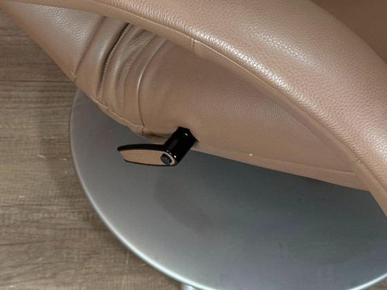 Jori Yoga – Poltrone, Leather, Metal (photo 12 of 18)