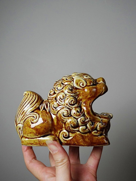 Image 1 of Foo dog asbak van bruin geglazuurd keramiek, vintage jaren 60-70.