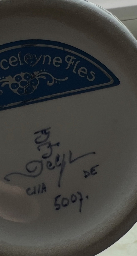 Image 1 of Brocca dipinta a mano Royal Porceleyne Fles di Delft.