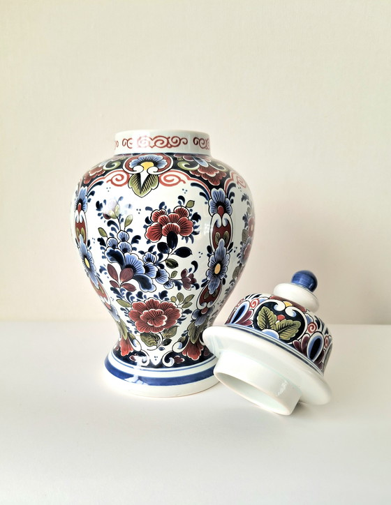 Image 1 of Hermoso tarro de jengibre policromado, intacto, de O.U.D. Delft Nijmegen.