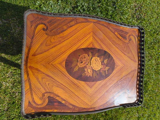 Image 1 of Gabinete francés del siglo XX