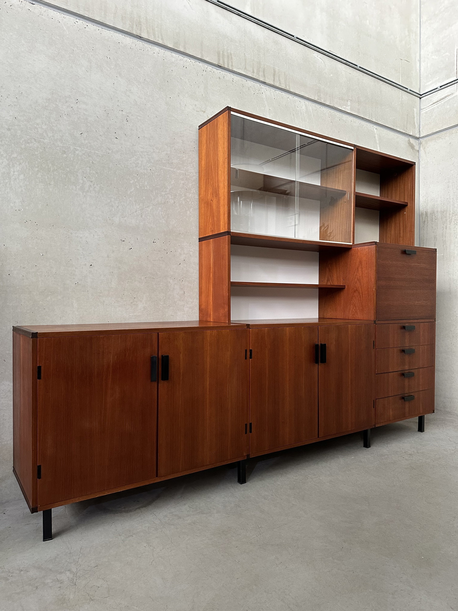 アート・デザイン・音楽 MADE TO MEASURE Pastoe Cees Braakman Vintage 'Made to Measure' XL Wall Cabinet - Cees Braakman - Pastoe