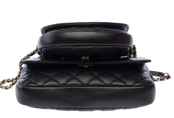 Image 1 of Borsa CHANEL Side Pack in pelle nera - 103216