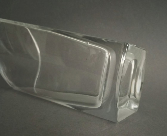 Image 1 of Taru Syrjänen « Purje » vase moderniste en cristal gravé à l’acide Littala Finlande 1988