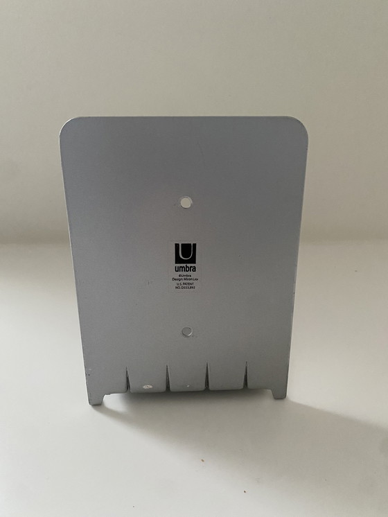 Image 1 of Estantería flotante Umbra Conceal - Diseño