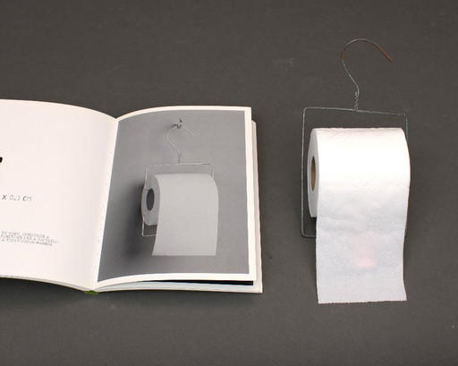 Henk Stallinga (1962) - Clojo, toilet roll holder - Goods - 1998