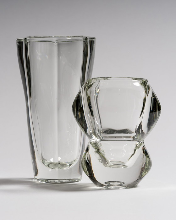 Image 1 of Paire de vases sculpturaux en verre tchèque par František Vízner pour Sklo Union, 1962