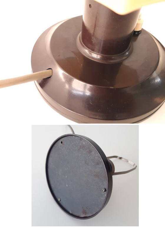 Image 1 of Set aus 2 wunderschönen Nachttischlampen aus Glas mit Bakelit-Sockel, Art-Deco-Nachtlichter.