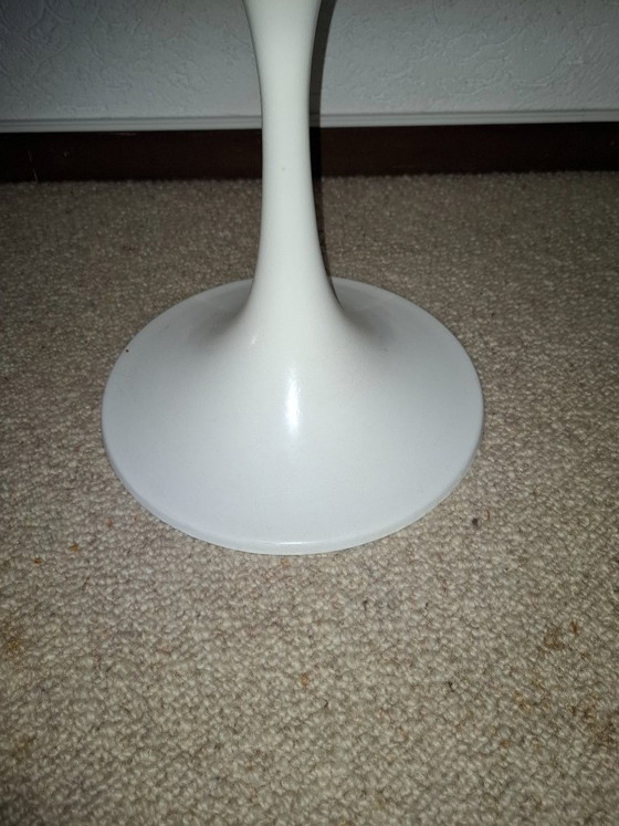 Vintage round white tulip model side table 1970 – Other (photo 4 of 10)