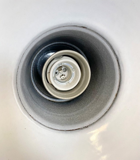 Image 1 of Lampe Bauhaus vintage industrielle en émail noir, années 1930