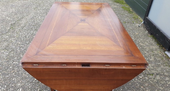 Image 1 of Exclusive Italian dining table with intarsia inlay