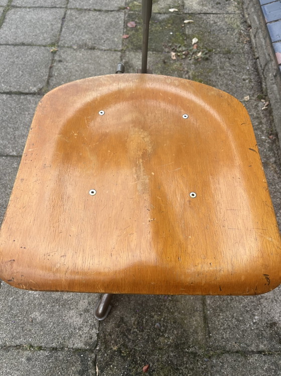 Sedia vintage Ahrend De Cirkel, Friso Cramer, anni '50/'60 – Sedie girevoli, Wood (photo 5 of 9)