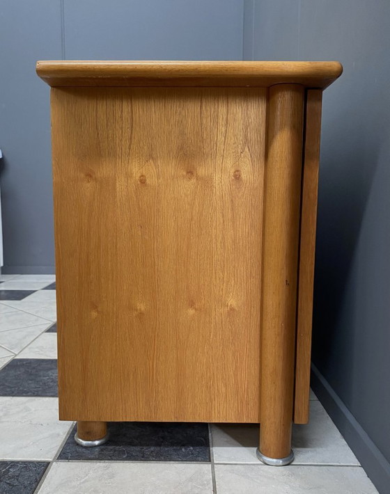 Image 1 of Grande credenza in vimini sintetico chiaro e cinghie di legno