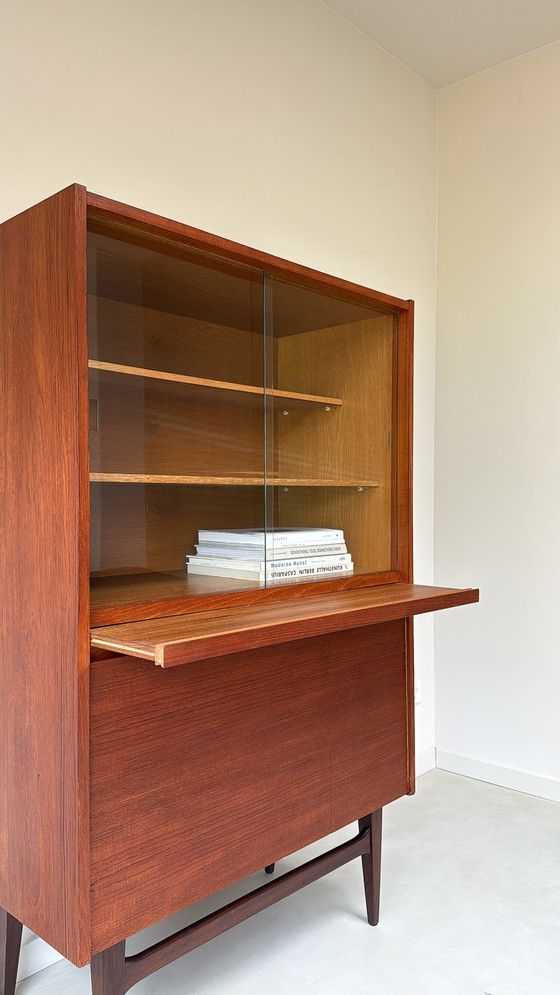 Image 1 of Vintage wooden display cabinet