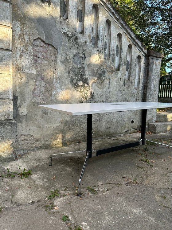 Image 1 of Tavolo segmentato Eames Vitra