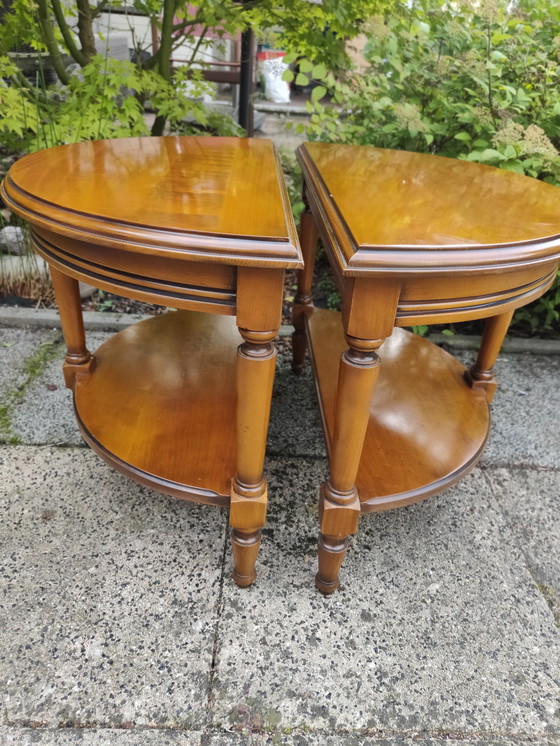Image 1 of Halbmond-Couchtisch aus Kirsche