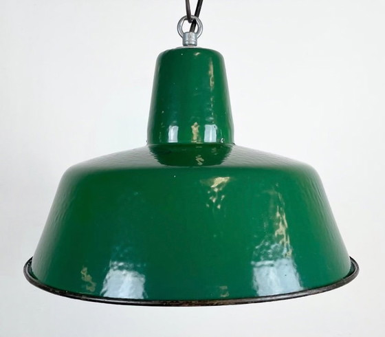 Image 1 of Industrielle grüne Emaille-Hängelampe, 1960er Jahre