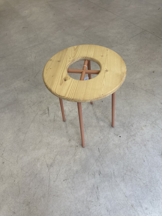 Image 1 of sgabello a ciambella