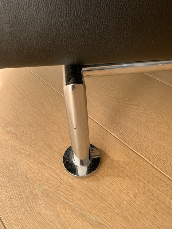 Image 1 of 2 x Leolux Akka, draaibare chaise longues